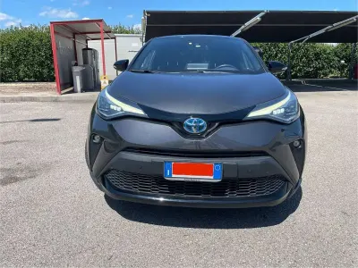 Usata Toyota C-HR