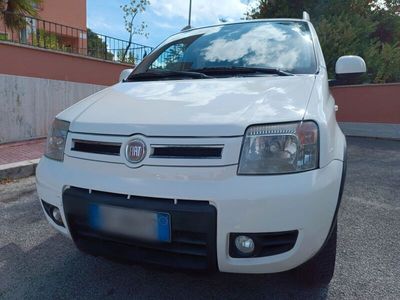 usata Fiat Panda 4x4 1.3 MJT 16V DPF Climbing. KM cert.