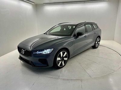 Uusi Volvo V60 257 HP (189 kW) 2025 Harmaa Farmari