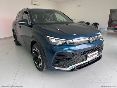 Usata VW Tiguan R-line 150 CV (110 kW) 2025 Verde SUV