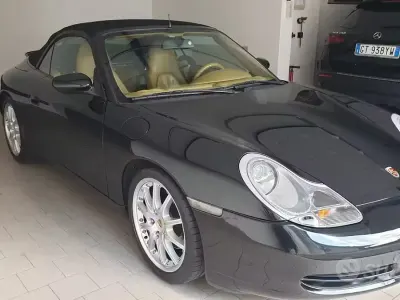Usata Porsche 911 Carrera Cabriolet 320 CV (235 kW) 2000 Cabrio