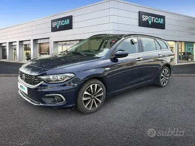Usata Fiat Tipo Lounge 95 CV (69 kW) 2016 Blu Station wagon