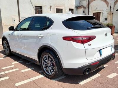 Usata Alfa Romeo Stelvio 190 CV (139 kW) 2022 Bianco SUV