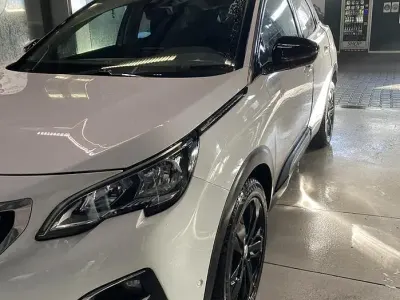 Usata Peugeot 3008 131 CV (96 kW) 2018 Bianco SUV