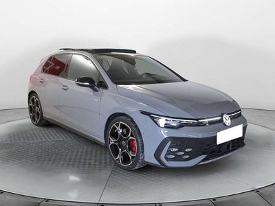 Käytetty VW Golf VIII GTI 265 HP (194 kW) 2025 Harmaa Viistoperä