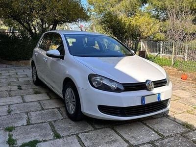 Usata VW Golf VI 80 CV (58 kW) 2011 Bianco Utilitaria