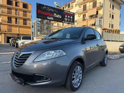 Usata Lancia Ypsilon S 95 CV (69 kW) 2013 Grigio Utilitaria