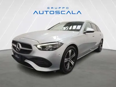Usata Mercedes C200 Business 163 CV (119 kW) 2023 Argento Station wagon