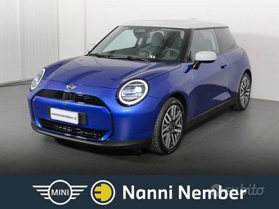 Nuova Mini Cooper Classic 135 kW (184 CV) 2025 Blu Utilitaria