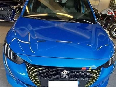 Usata Peugeot 208 GT-line 131 CV (96 kW) 2020 Blu Utilitaria