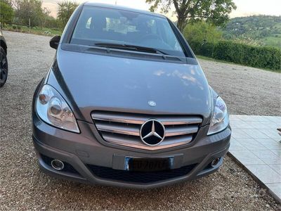 usata Mercedes B180 B 180 CDI Executive