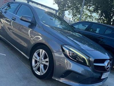Usata Mercedes A200 Premium 136 CV (100 kW) 2016 Grigio Berlina