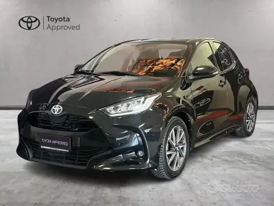 Usata Toyota Yaris Hybrid Trend 116 CV (85 kW) 2022 Nero Berlina
