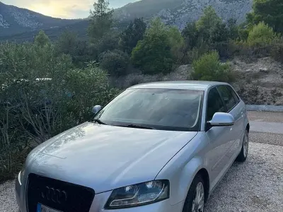 Usata Audi A3 140 CV (102 kW) 2009 Grigio Utilitaria