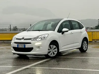 Usata Citroën C3 Exclusive 60 CV (44 kW) 2011 Bianco Berlina