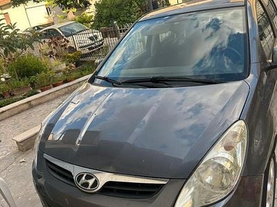 Usata Hyundai i20 2011 Grigio Berlina