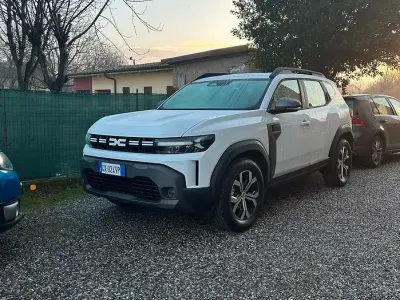 Usata Dacia Duster 101 CV (74 kW) 2025 Bianco Monovolume