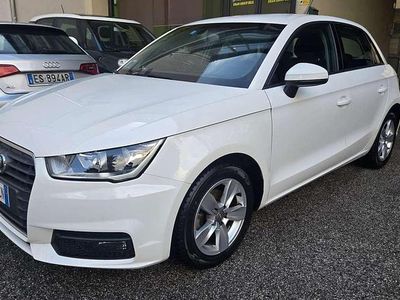 Bianco Usata 2015 Audi A1 Sportback Design Utilitaria | 10.900 € (Ottimo prezzo)