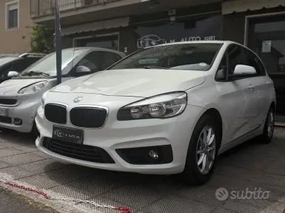 Usata BMW 216 Active Tourer Luxury Line 116 CV (85 kW) 2017 Bianco Monovolume