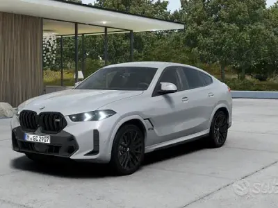 Nuova BMW X6 M M Sport 530 CV (389 kW) 2026 Grigio SUV