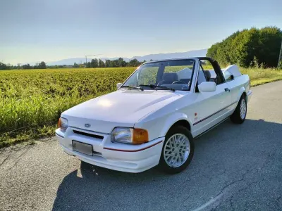 Usata Ford Escort Cabriolet 73 CV (53 kW) 1990 Cabrio