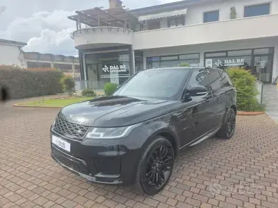 Second-hand Land Rover Range Rover Sport HSE 249 CP (183 kW) 2018 Negru SUV