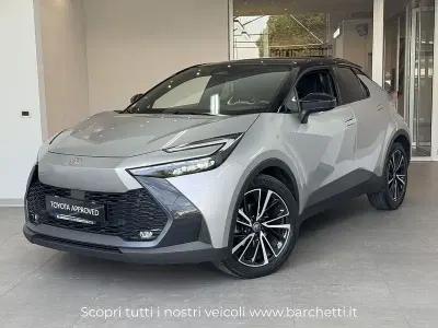 Usata Toyota C-HR Lounge 197 CV (144 kW) 2024 Argento SUV