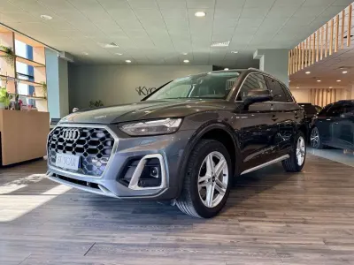 Usata Audi Q5 S-Line 204 CV (150 kW) 2021 Grigio SUV