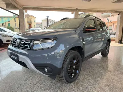 Usata Dacia Duster Extreme 101 CV (74 kW) 2022 Grigio SUV