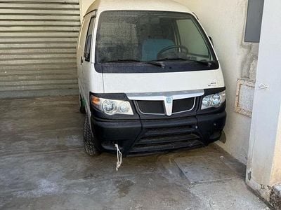 Usata Piaggio Porter 10 kW (14 CV) 2015 Bianco