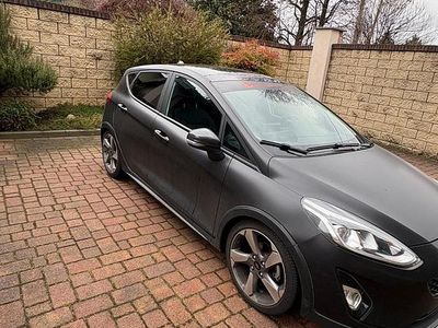 Usata Ford Fiesta Active 101 CV (74 kW) 2019 Nero Berlina