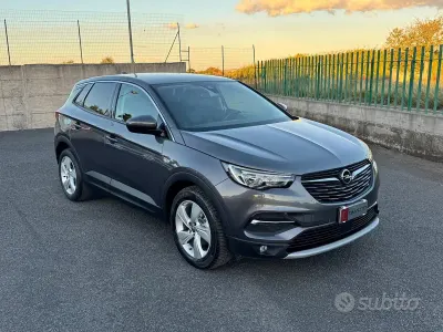 Usata Opel Grandland X 131 CV (96 kW) 2019 Grigio SUV