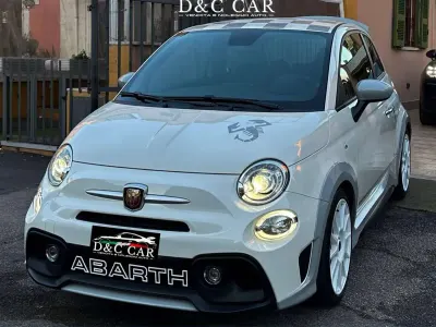 Usata Abarth 695 179 CV (131 kW) 2020 Bianco Utilitaria