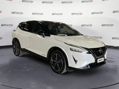 Usata Nissan Qashqai N-Connecta 190 CV (139 kW) 2023 Bianco SUV