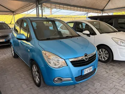 Usata Opel Agila 86 CV (63 kW) 2009 Bluazzurro Utilitaria