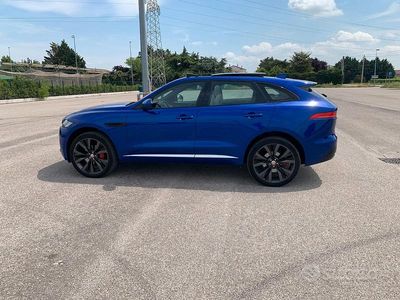 Usata Jaguar F-Pace First Edition 300 CV (220 kW) 2016 Blu SUV