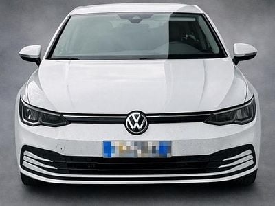 Usata VW Golf VIII Life 115 CV (84 kW) 2022 Berlina