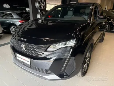 Usata Peugeot 3008 Allure 131 CV (96 kW) 2024 Nero SUV