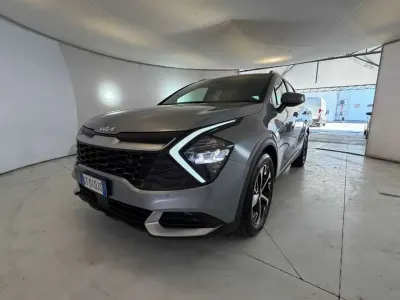 Usata Kia Sportage GT-Line 136 CV (100 kW) 2024 Grigio aluminio SUV