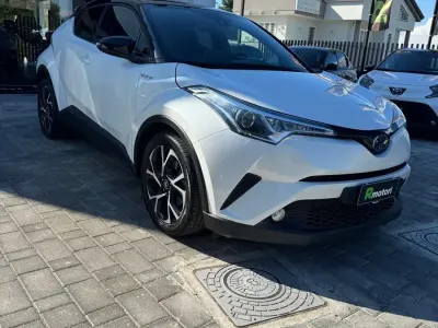 Usata Toyota C-HR Trend 97 CV (71 kW) 2019 Bianco SUV
