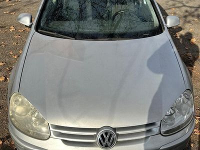 VW Golf V