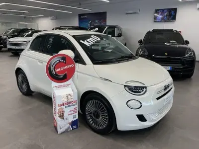 Nuova Fiat 500 65 CV (47 kW) 2026 Bianco Utilitaria