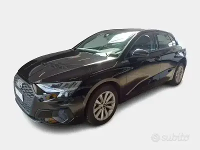 Usata Audi A3 Business 115 CV (84 kW) 2022 Nero Berlina