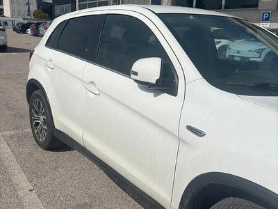 Begagnad Mitsubishi ASX 117 HK (86 kW) 2018 Vit SUV