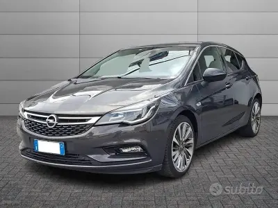 Usata Opel Astra Innovation 136 CV (100 kW) 2017 Grigio Berlina