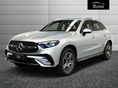 Nuova Mercedes GLC300 197 CV (144 kW) 2025 Nero