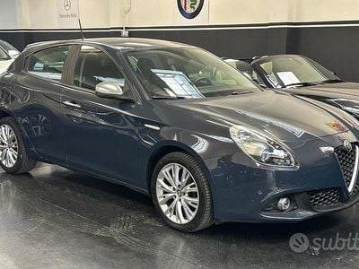 Usata Alfa Romeo Giulietta Super 120 CV (88 kW) 2017 Grigio Utilitaria