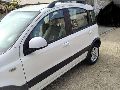 Begagnad Fiat Panda Climbing 60 HK (44 kW) 2009 Halvkombi