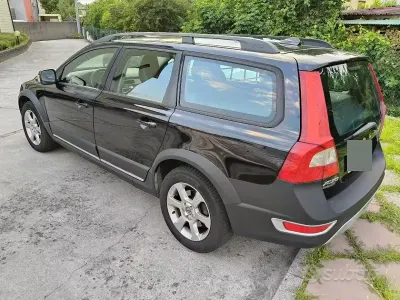 Usata Volvo XC70 175 CV (128 kW) 2010 Nero Station wagon