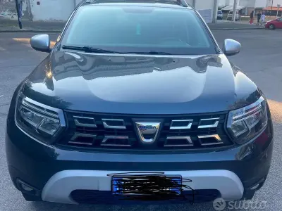 Usata Dacia Duster Prestige 101 CV (74 kW) 2021 Grigio SUV